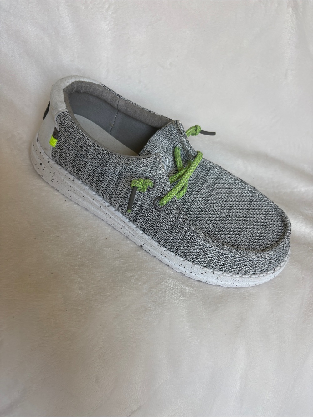 NWOT Youth Hey Dude sneakers